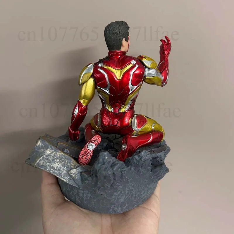 15 cm Marvel The Avengers 4 Kneeling Iron Man Snap